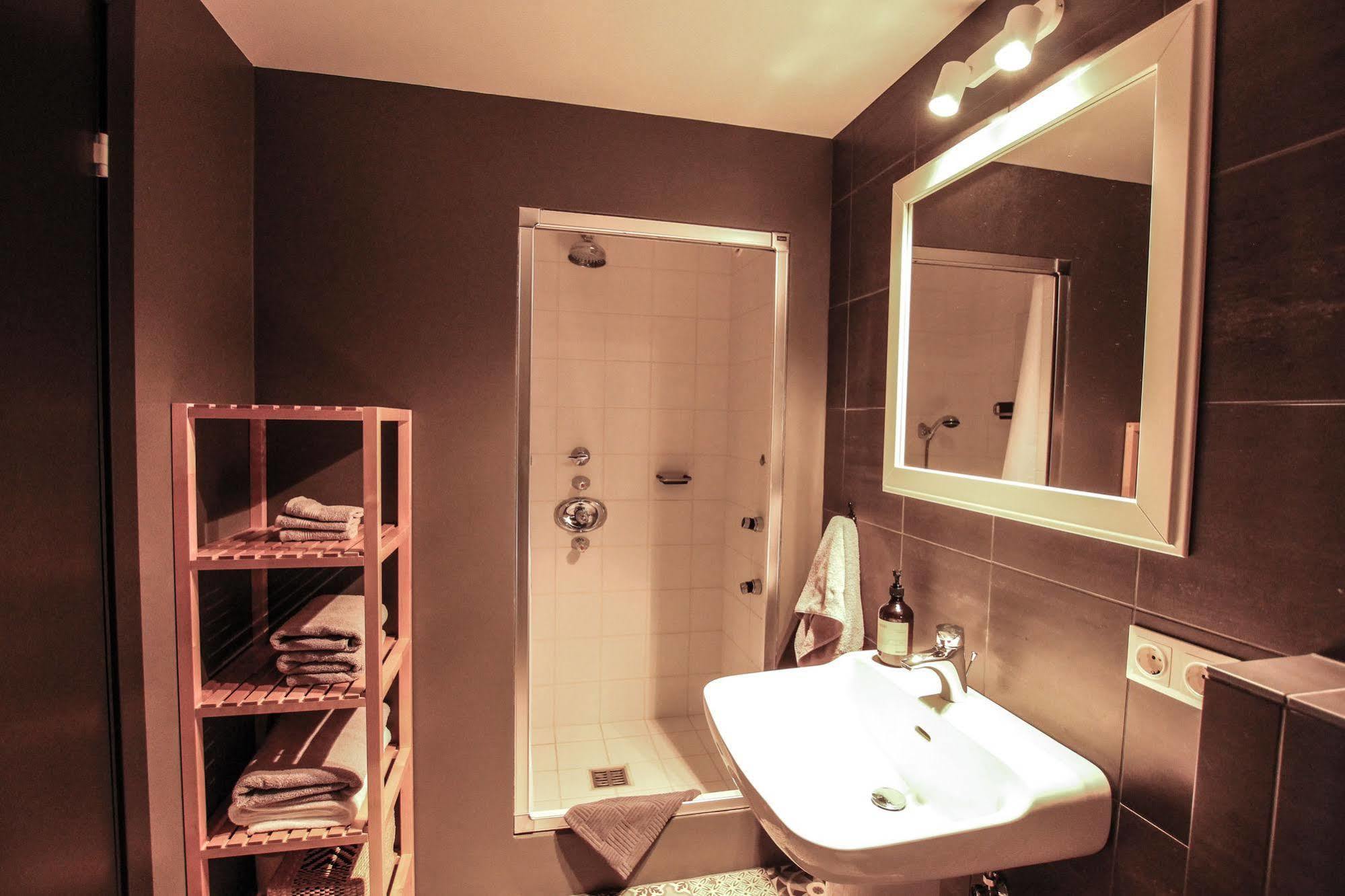 Apartament Skjalfandi Húsavík Zewnętrze zdjęcie